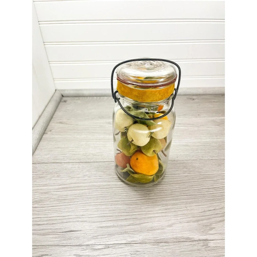 N/A vintage glass